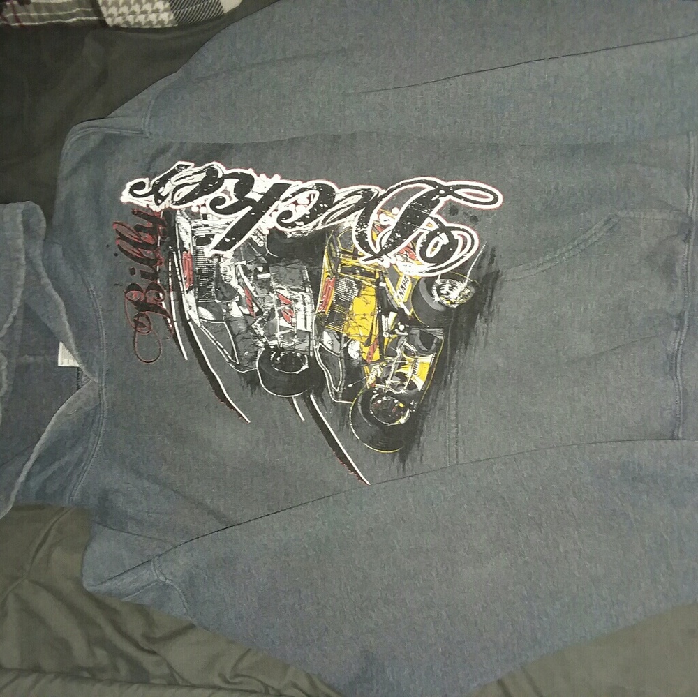 Sweatshirt
